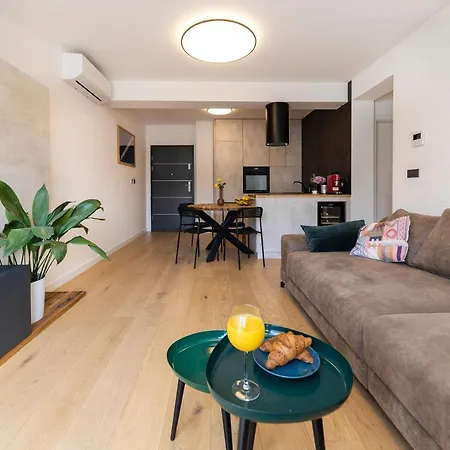 Apartamento Pleasing Place Free Private Parking